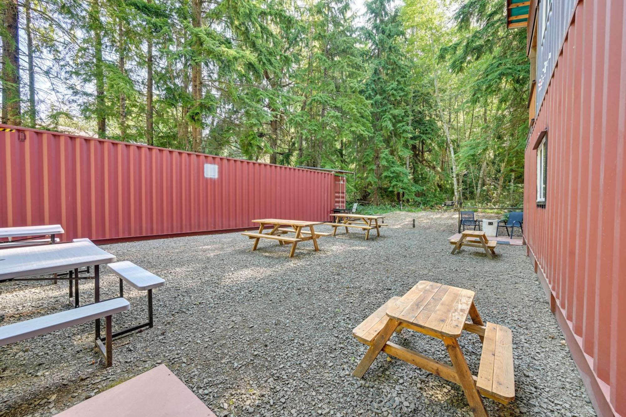 Unique Container Studio With Deck And Fire Pit! Buckley 外观 照片
